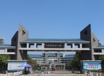 莱芜一中（莱芜特一中）：明德尚实育英才的齐鲁名校